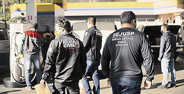Mais de 200 postos são autuados em MG