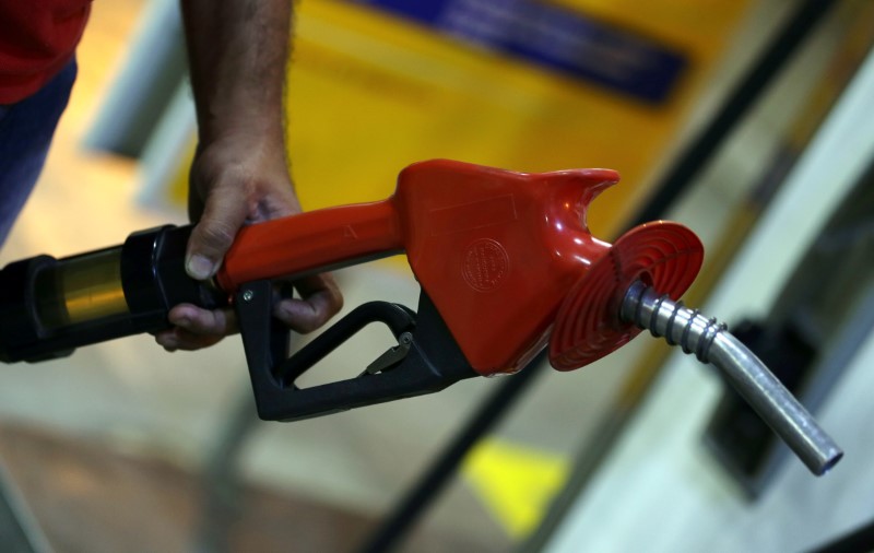 Petrobras reduz preços da gasolina e do diesel em suas refinarias