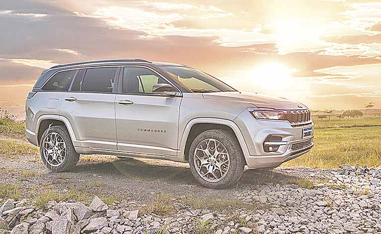 Jeep apresenta novo SUV Commander