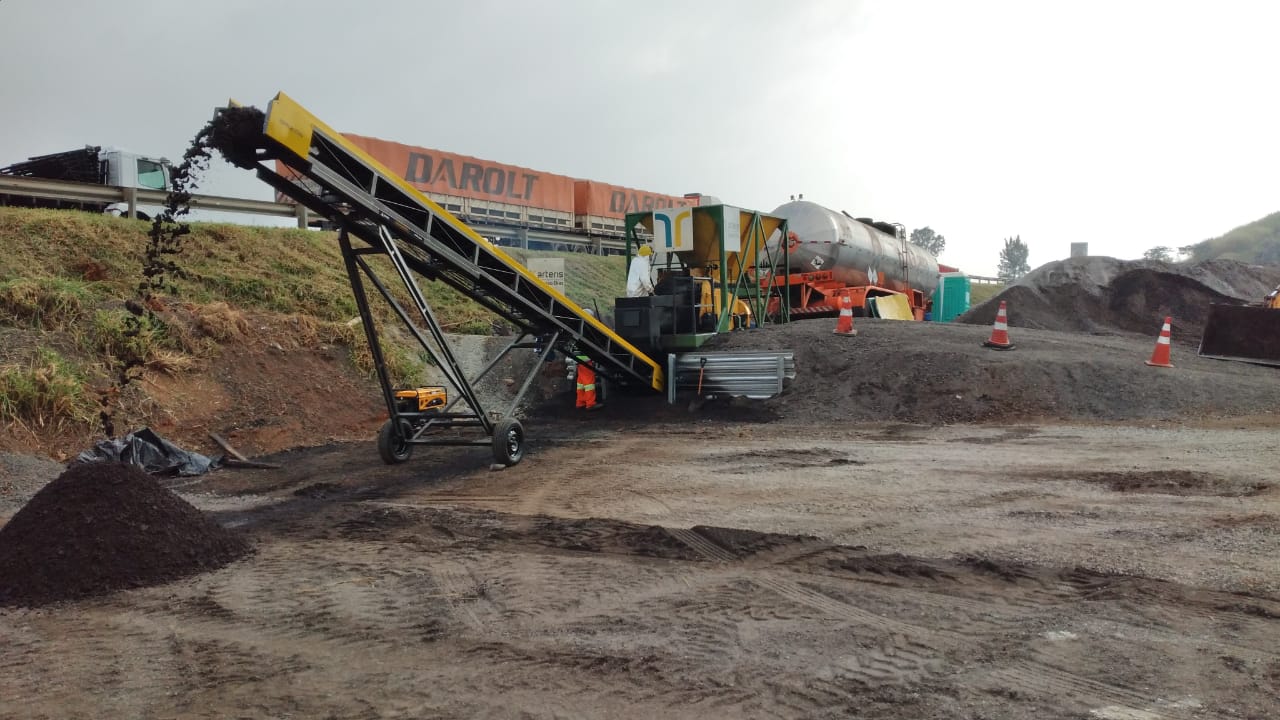 Grupo Arteris Fernão Dias investe R$ 3 milhões em asfalto ecológico