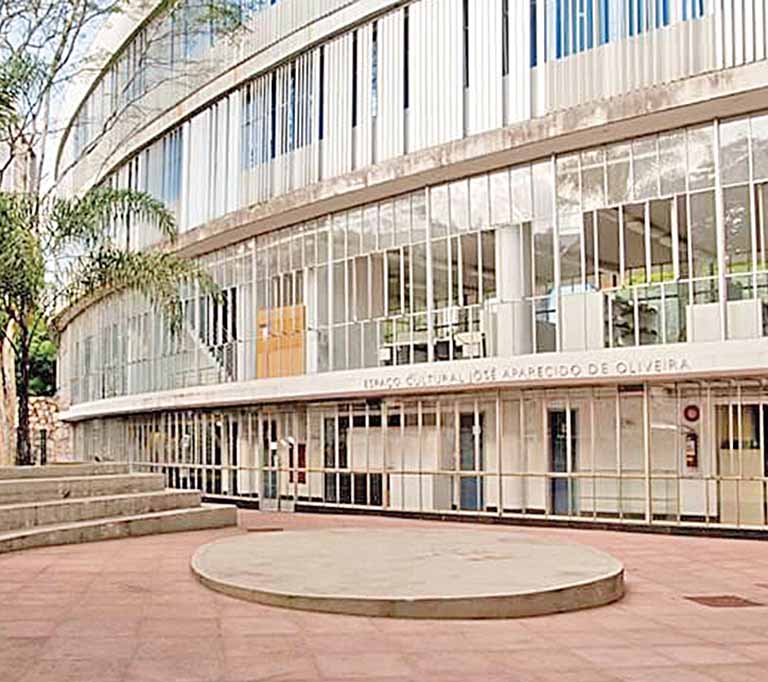 Biblioteca Pública recebe mostra de arte no sábado