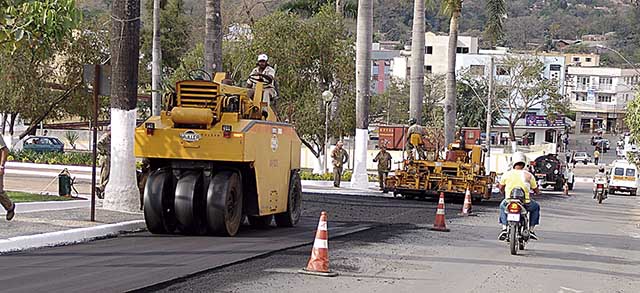 Construção pesada renegocia contratos com o salto nos custos