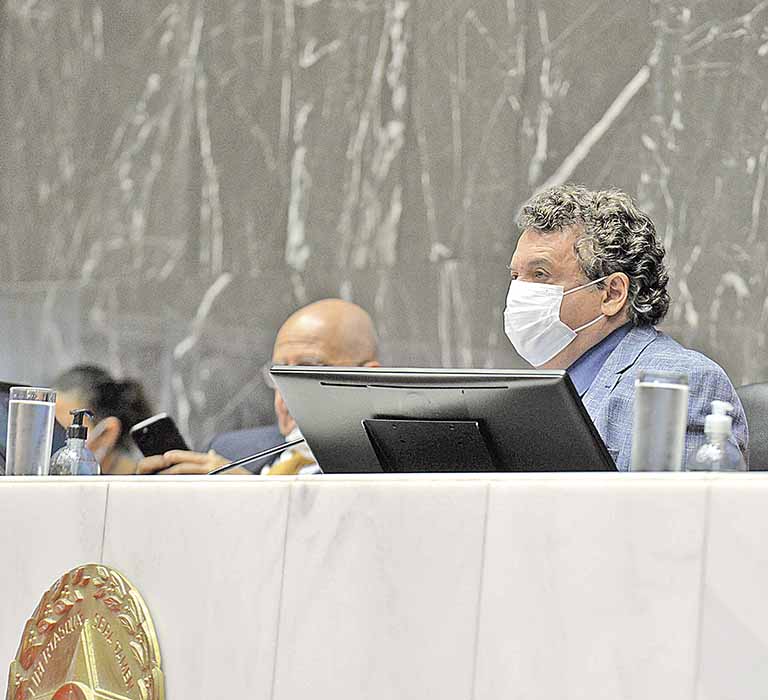 Regulamentação do fretamento do transporte intermunicipal de passageiros avança na ALMG