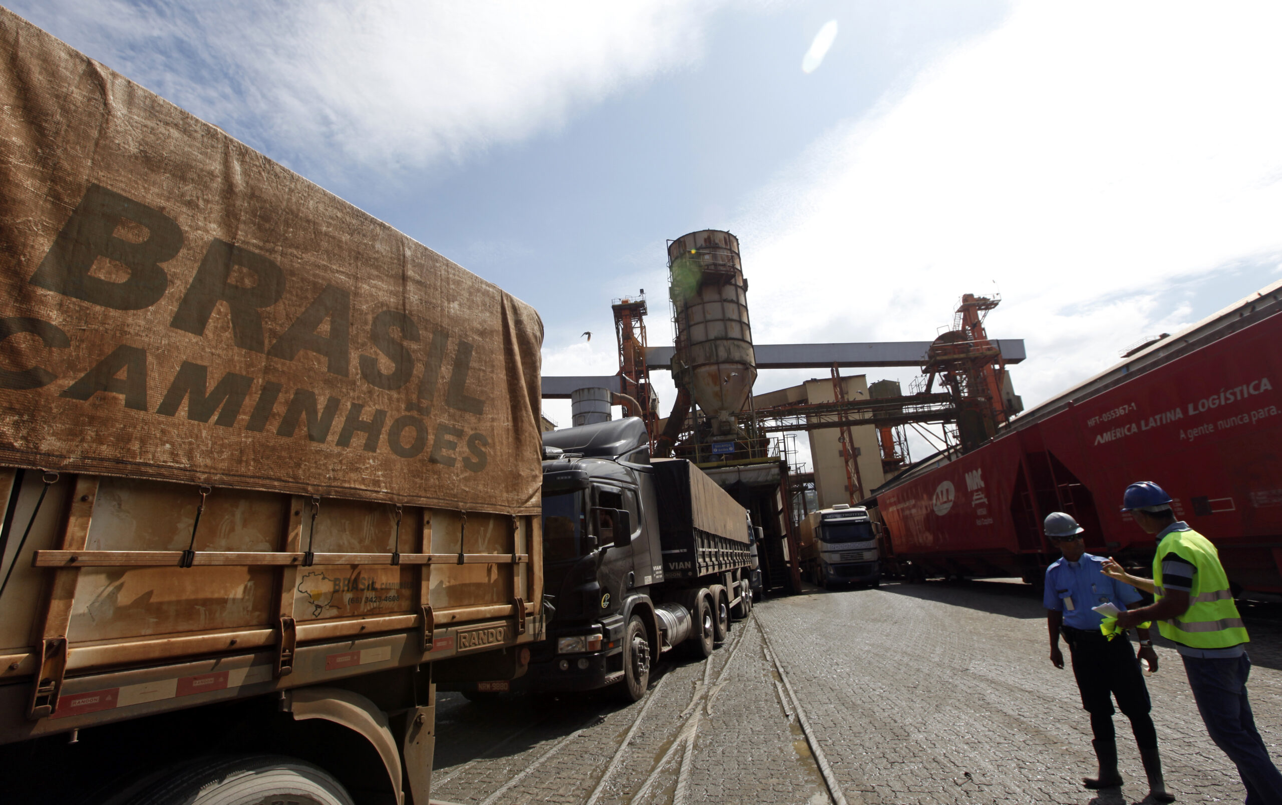 Volume de fretes rodoviários avança 67,5% no primeiro semestre