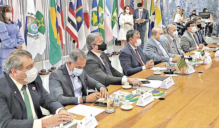 Governadores querem encontro com Bolsonaro