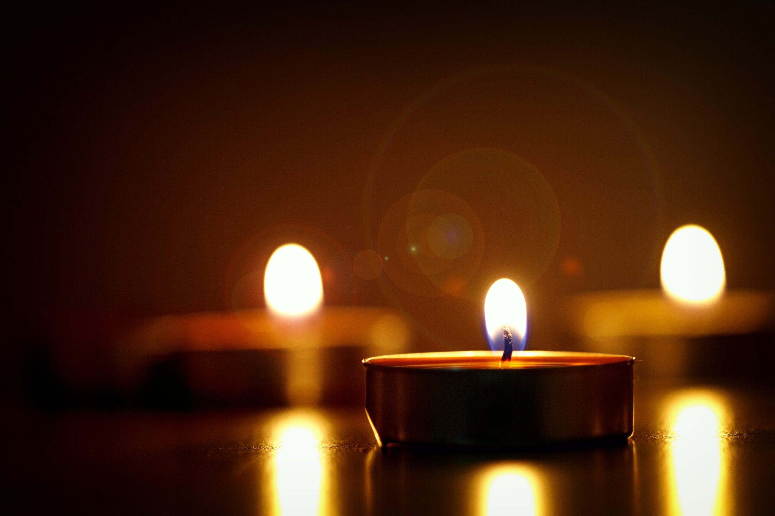 EDITORIAL | Um Natal à luz de velas