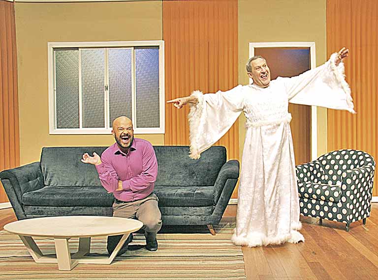 Teatros municipais voltam a receber o público