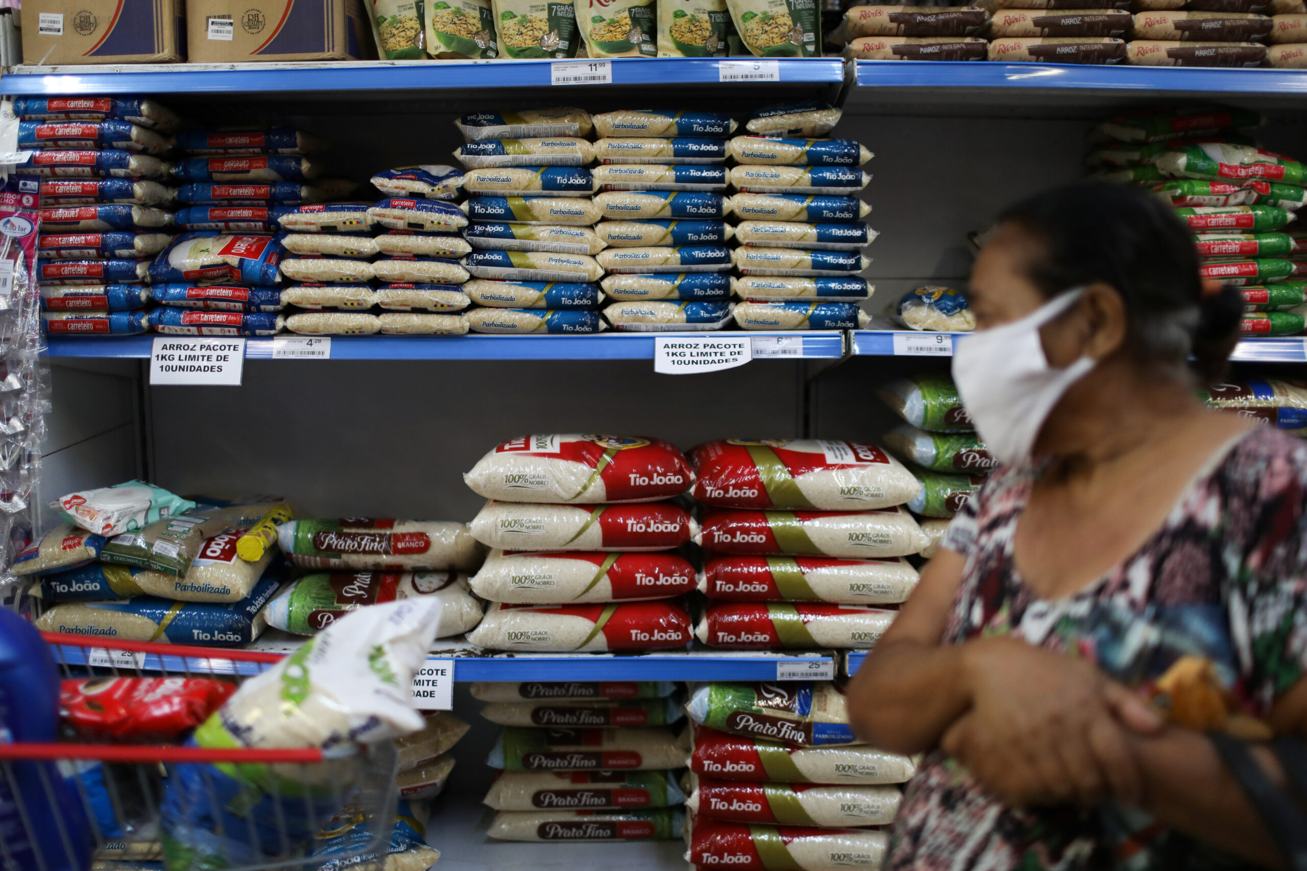 Projeção para inflação este ano aumenta pela 25ª semana, mostra Focus