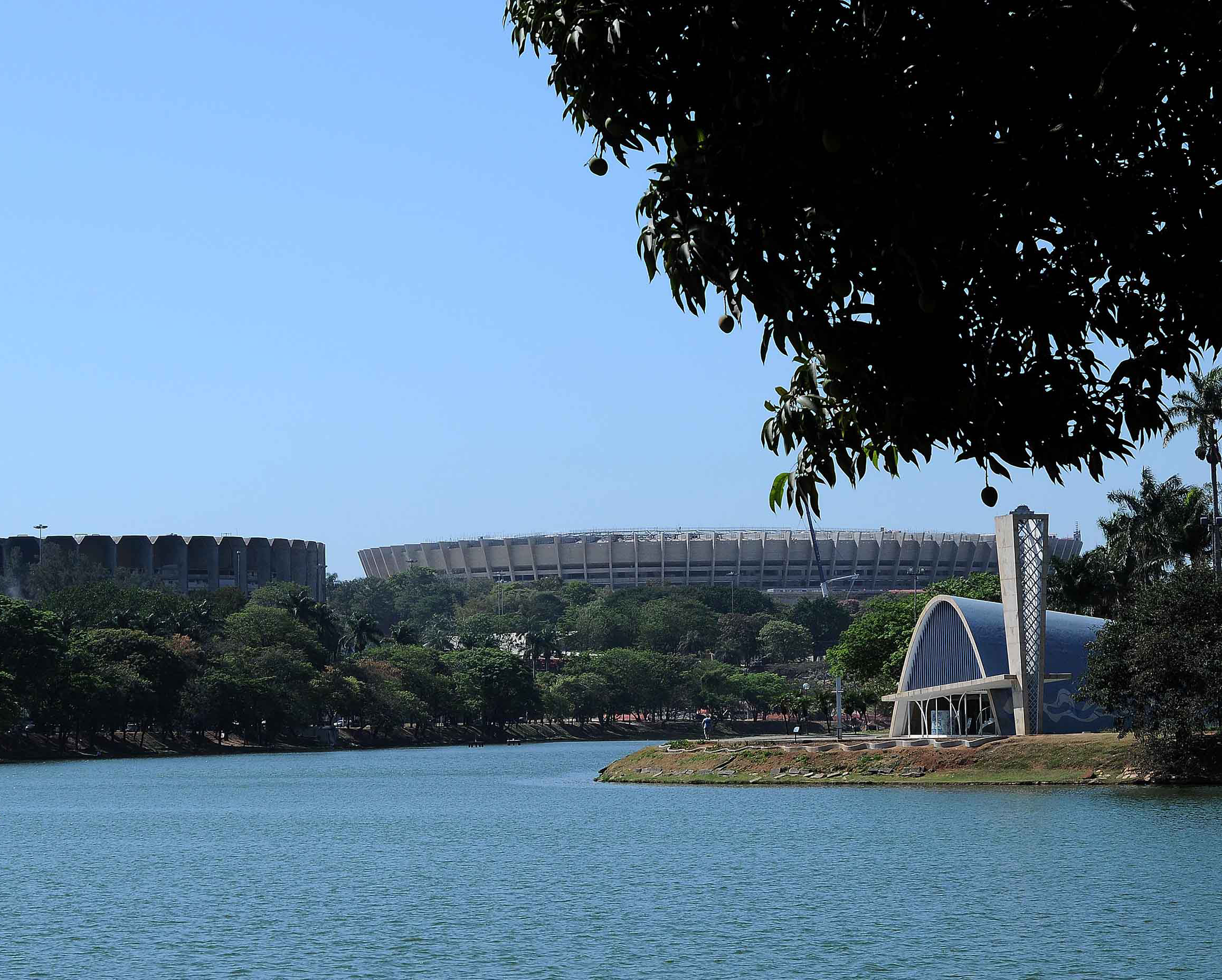Procuradoria-Geral do Município de Belo Horizonte processa a Copasa pelo despejo de esgoto na Lagoa da Pampulha