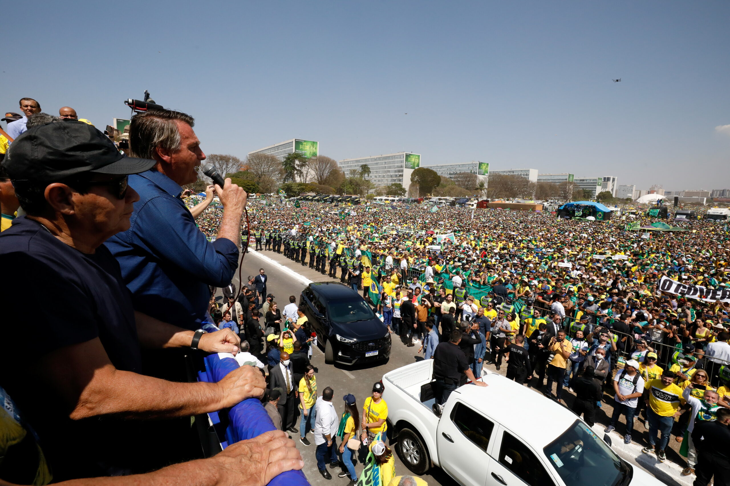 EDITORIAL | Assim não pode ficar