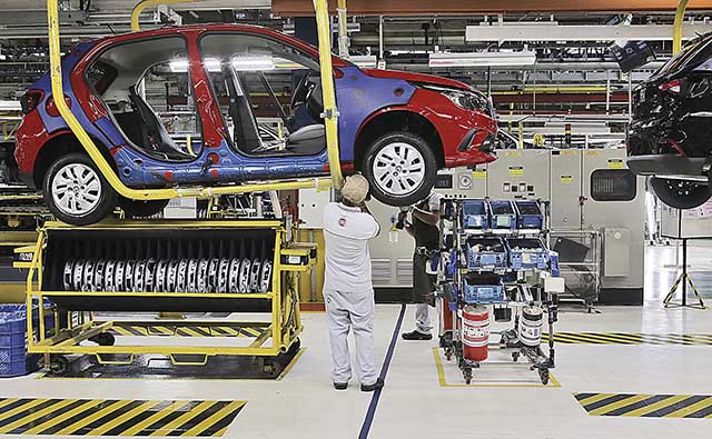 Sem componentes, Fiat Betim terá de suspender contratos