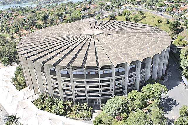 Edital para concessão do Mineirinho é lançado