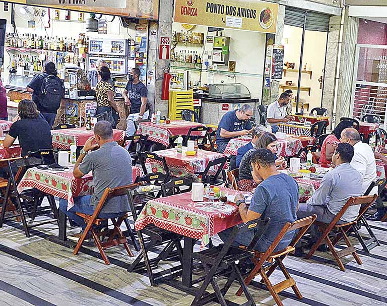 Serviços têm alta de 1,2% em julho em Minas Gerais