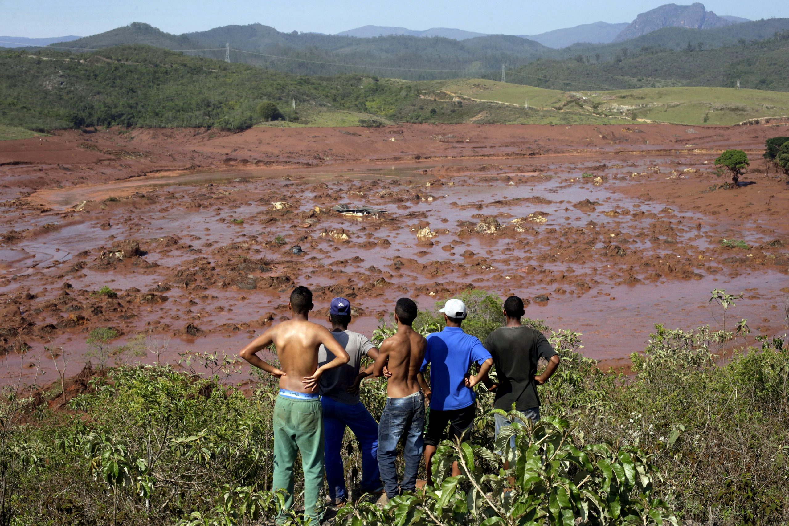 Justiça britânica avalia recurso dos atingidos pela tragédia em Mariana