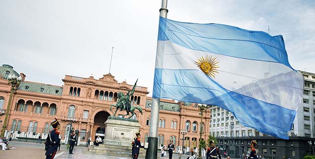 Argentina discute plano econômico com o FMI