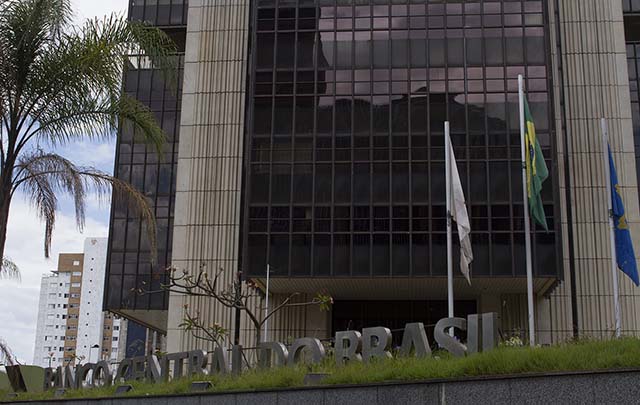 Servidores do BC mantêm plano de paralisação e preveem suspensão de serviços