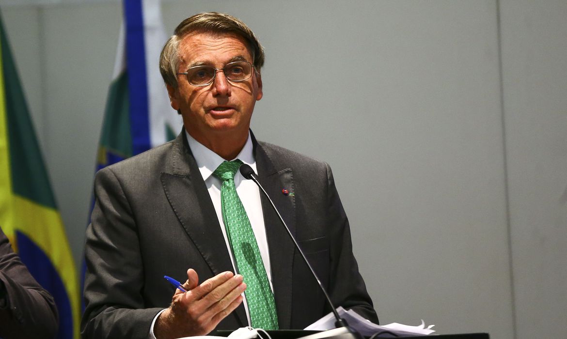 Meta fiscal de 2023 deve permitir déficit de R$ 66 bilhões