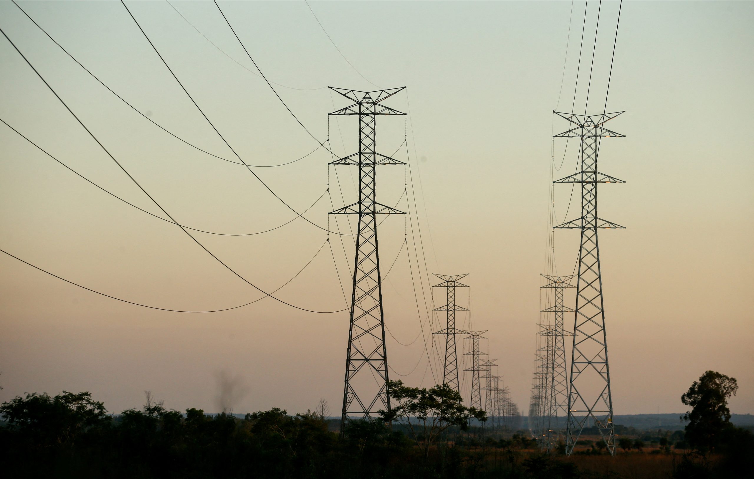 Consumo nacional de energia elétrica sobe 4,1% em 2021