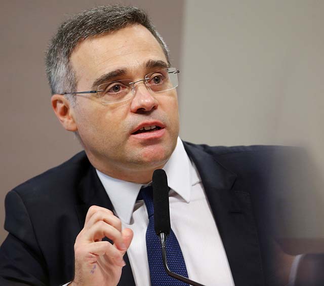 Mendonça vai assumir cadeira no Supremo