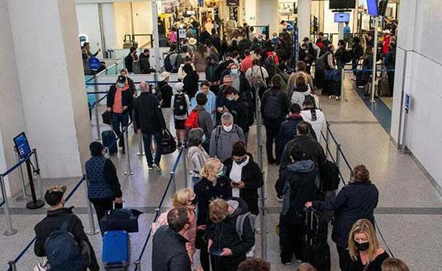 Países adiam reaberturas e adotam lockdowns