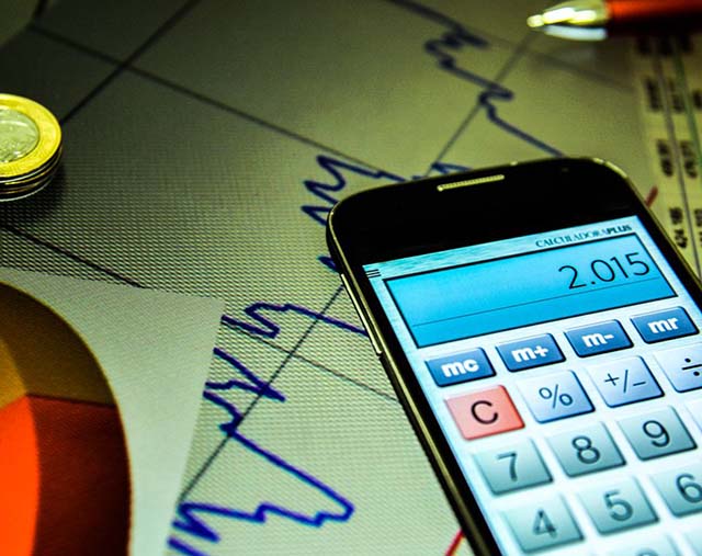 Atividade econômica recuou 0,7% em outubro