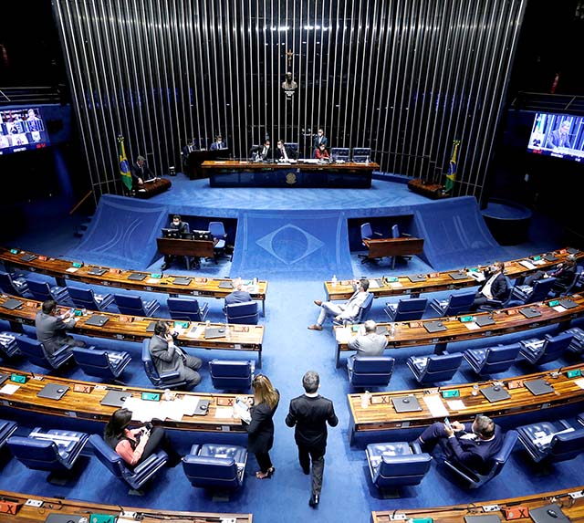 Senado aprova projeto que prorroga a desoneração da folha