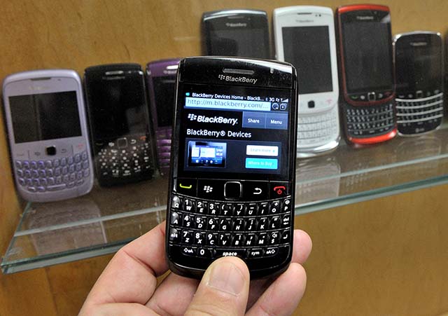 BlackBerry encerra serviços de smartphones