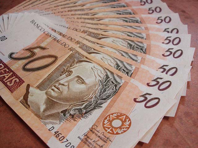 Governo vai cortar projeção de PIB para 2022; crescimento deve ser de 1,5%