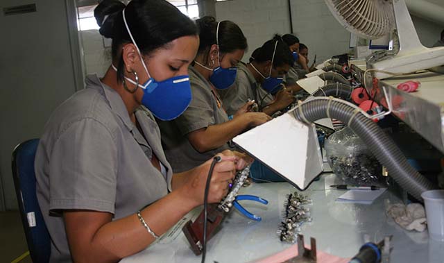 Minas Gerais fecha o ano com retração na produção industrial