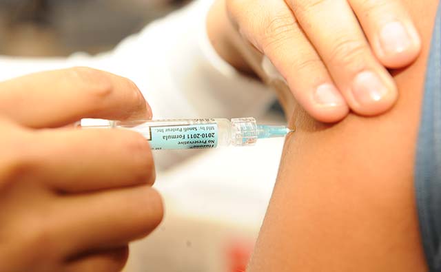 UFMG cadastra voluntários para testes clínicos da primeira vacina contra a Covid 100% brasileira