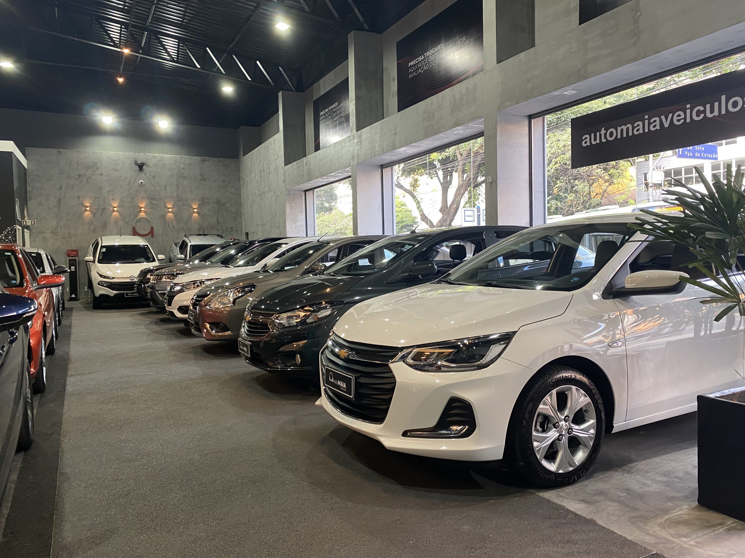 Vendas de veículos permanecem estáveis em Minas