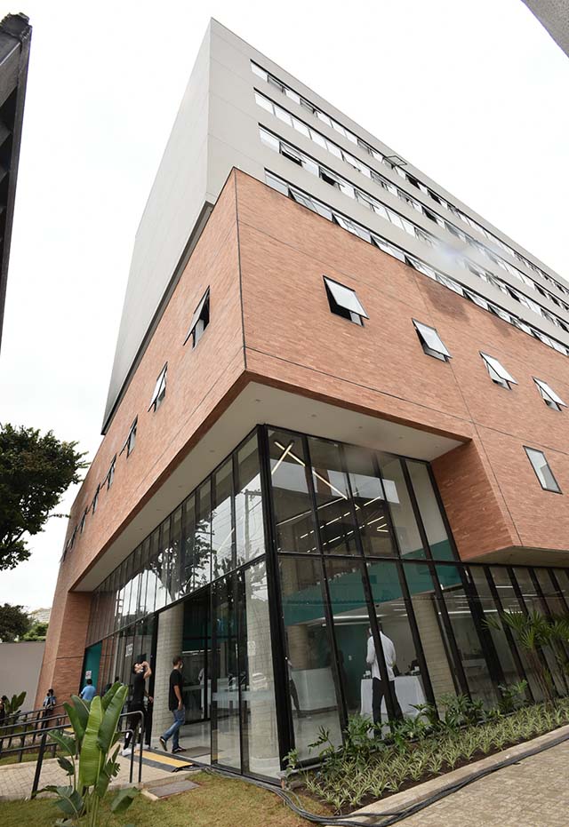 Ciências Médicas inaugura novo campus