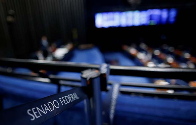 Análise de projetos é adiada pelo Senado