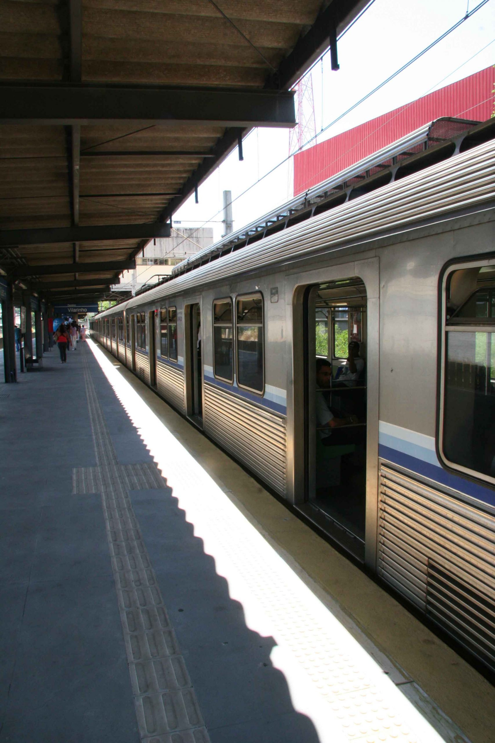 Metroviários de BH não aceitam trabalhar em horários de pico