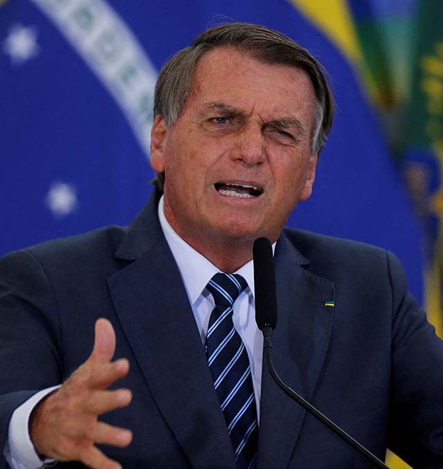 Bolsonaro não descarta trocar Luna