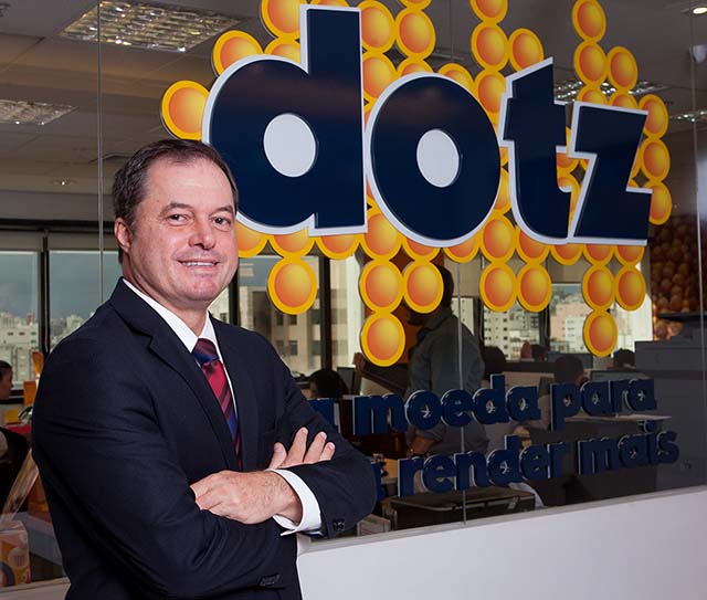 Dotz fecha parceria com Mart Minas para avançar no Estado