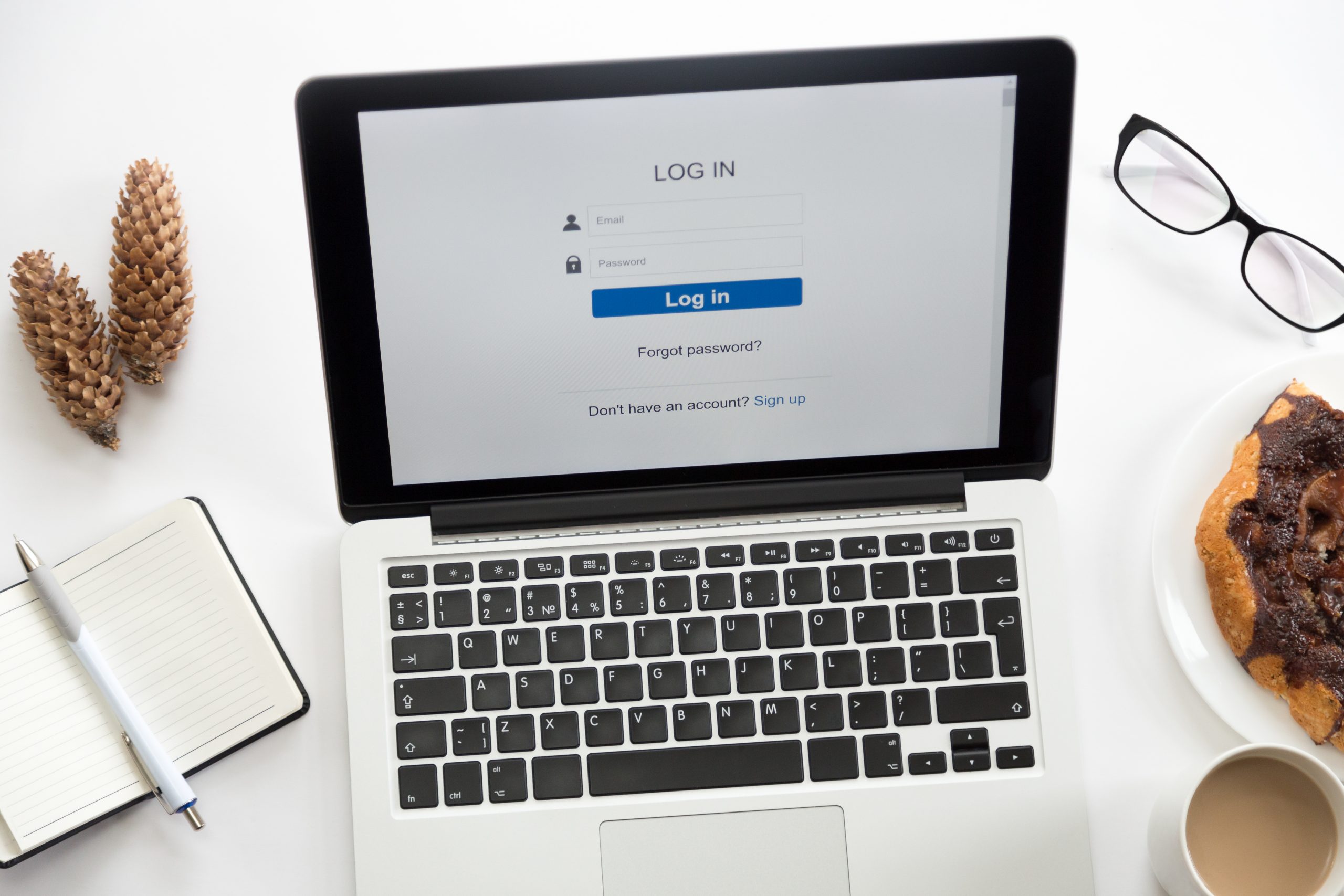 Muito além de um login e senha
