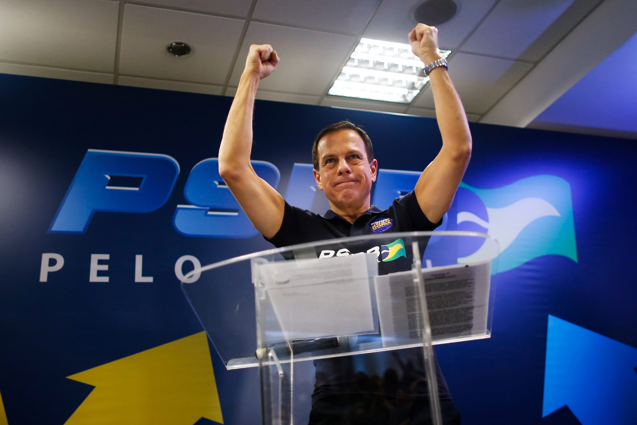 Doria desiste de desistir e vai enfrentar revolta no PSDB