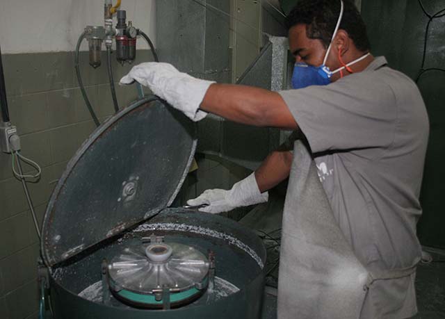 Produção industrial tem queda de 10,7% em Minas