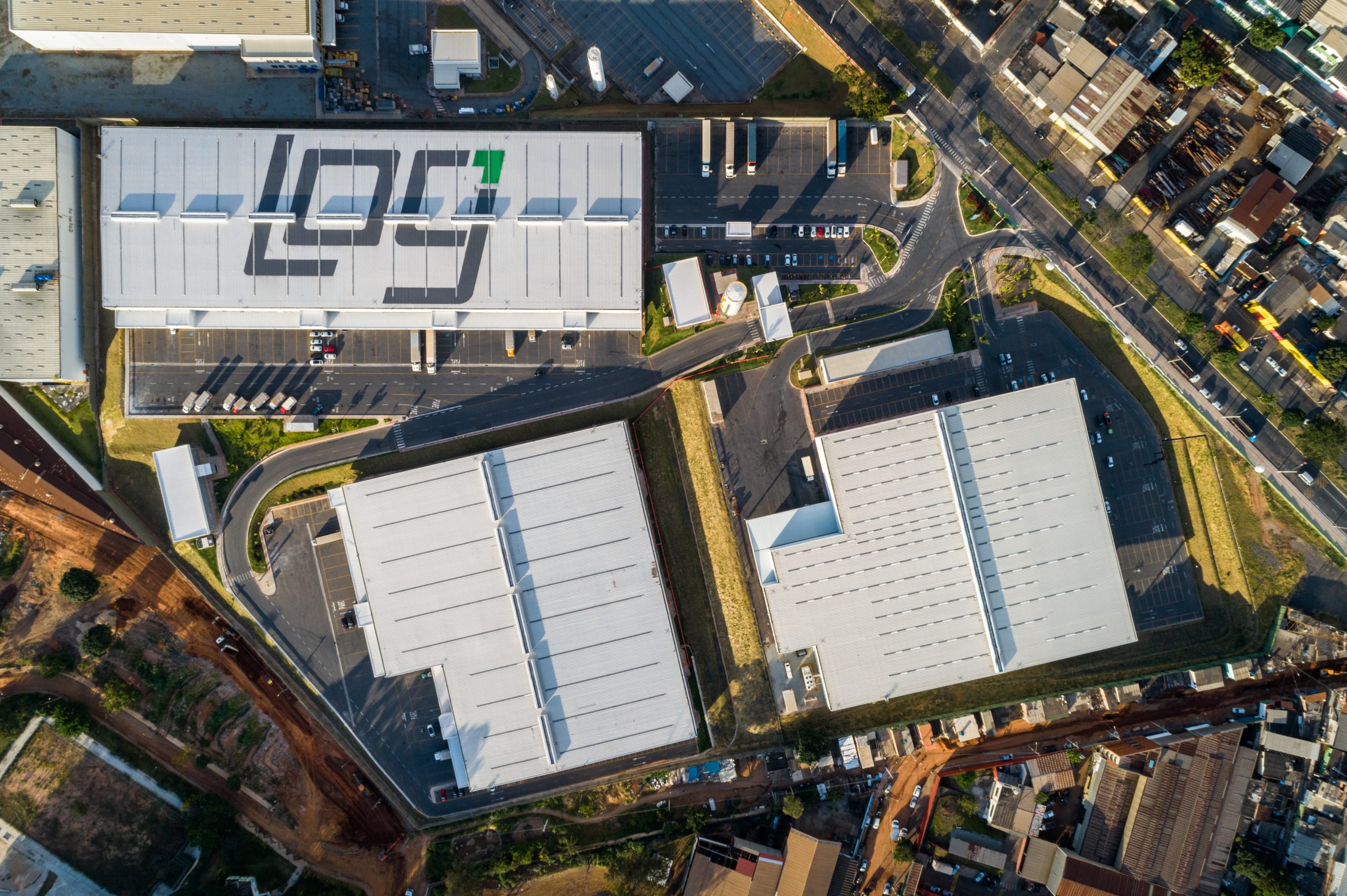 Log Commercial Properties expande no e-commerce e bate recorde em lucro
