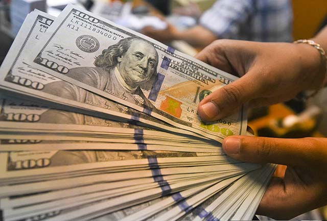 Contas externas têm saldo negativo de US$ 2,4 bilhões de US$ 2,4 bilhões