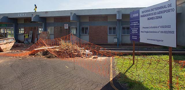 Araxá libera terreno para fabricante de aviões