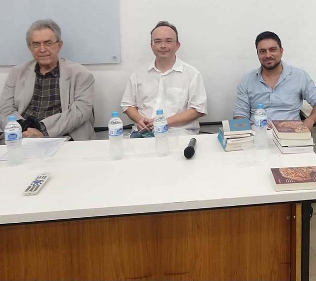 Obra homenageia filósofo Ivan Domingues