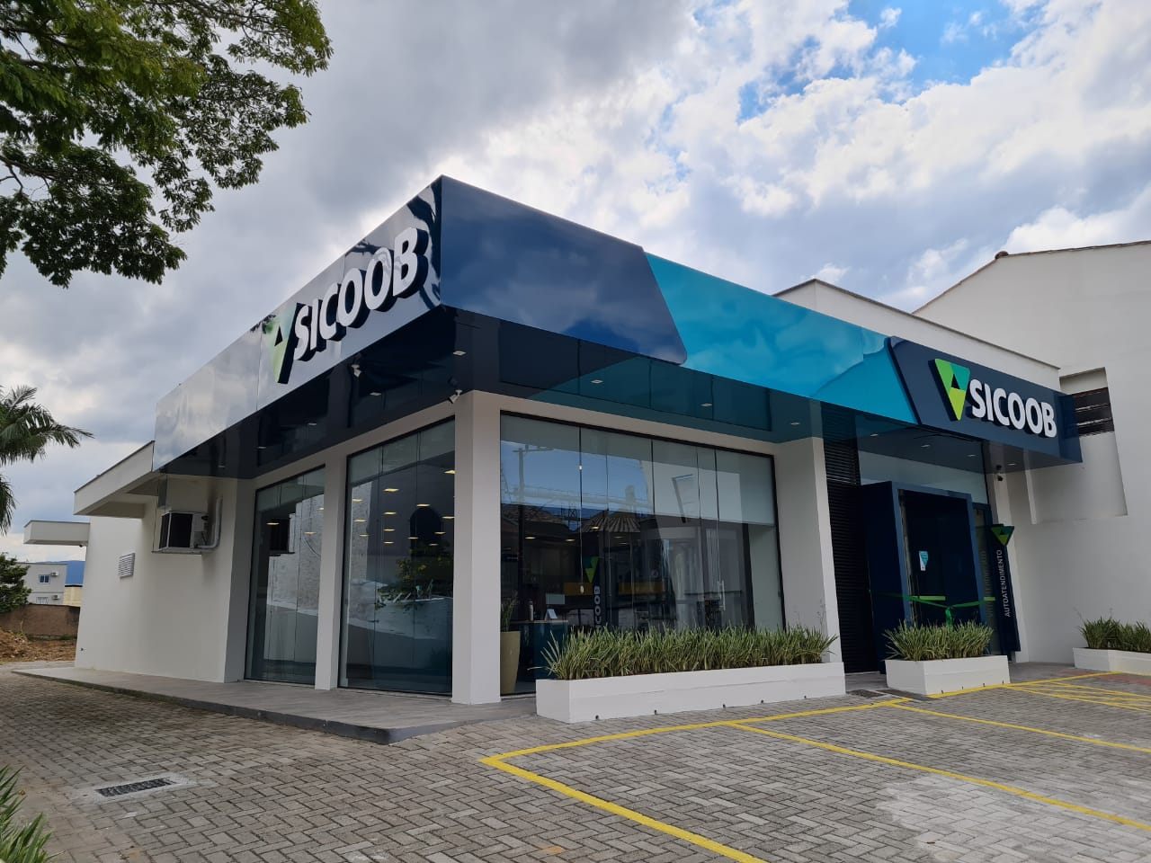 Operações de crédito da Sicoob Crediminas avançam 45,5%