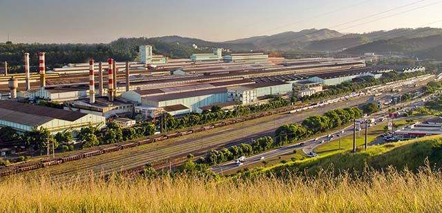 Usiminas vai focar no mercado interno no segundo trimestre