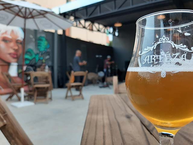 Artéza abre gastrobar em Contagem