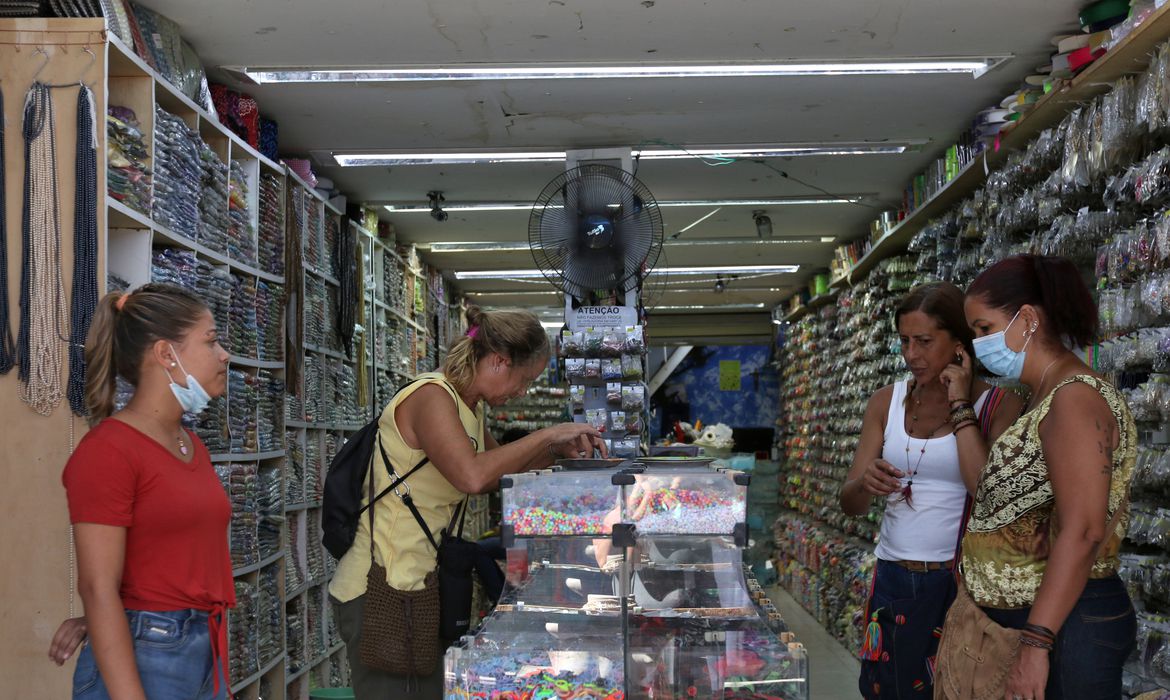Com inflação alta, volume de vendas para o Dia das Mães cai