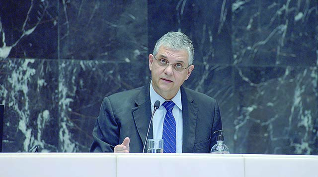 Minas deixará de arrecadar R$ 12 bilhões, diz governo