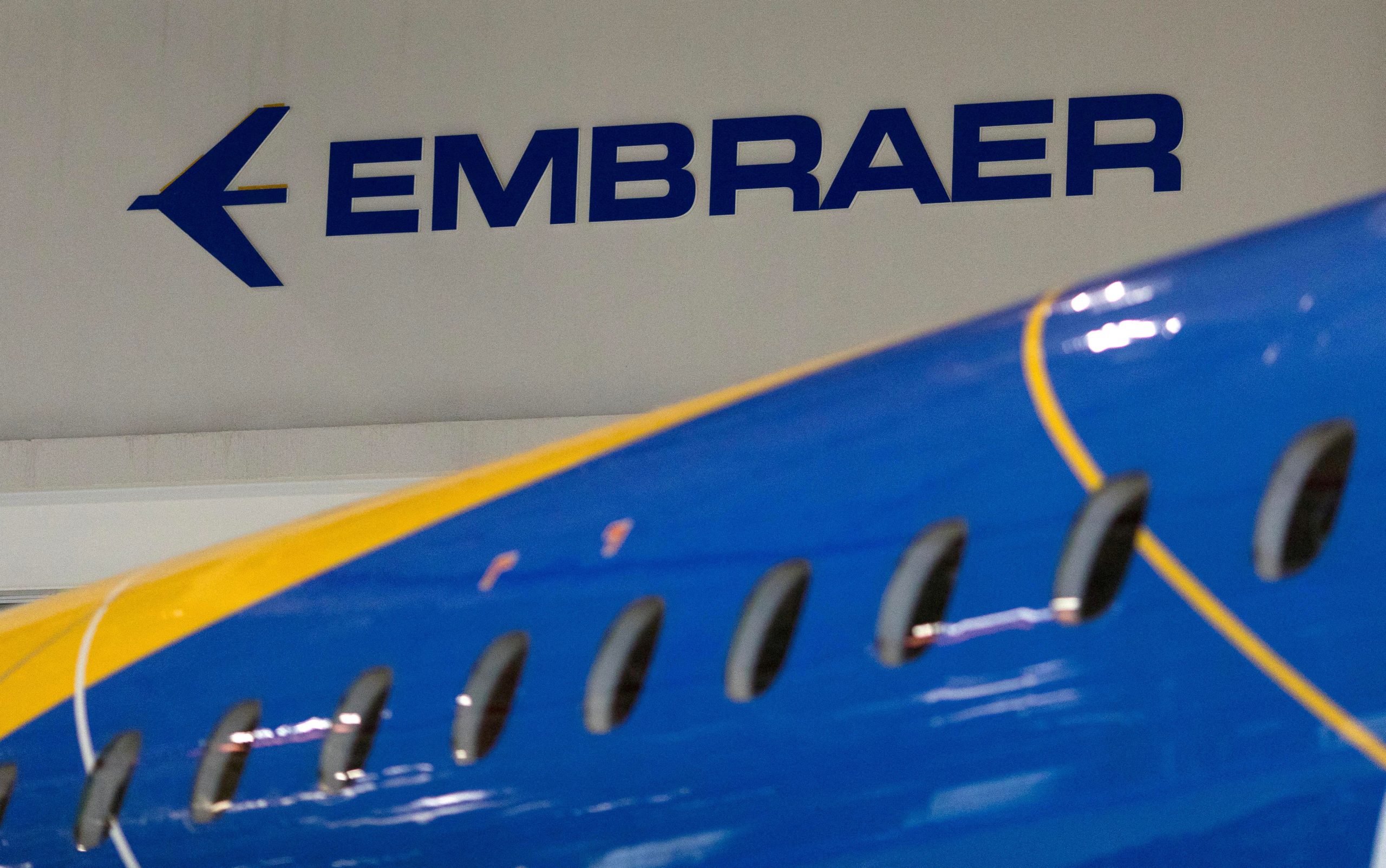 Embraer abre 200 vagas de estágio no País