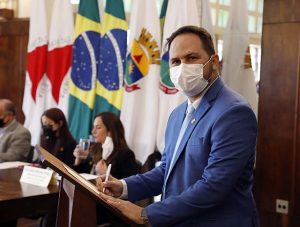 Adriano Faria secretario desenvolvimento municipal
